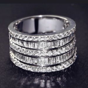 5🌟RATED Stunning and Sophisticated